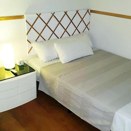 Apartament Sagrada Familia Bed & Breakfast Барселона Екстериор снимка