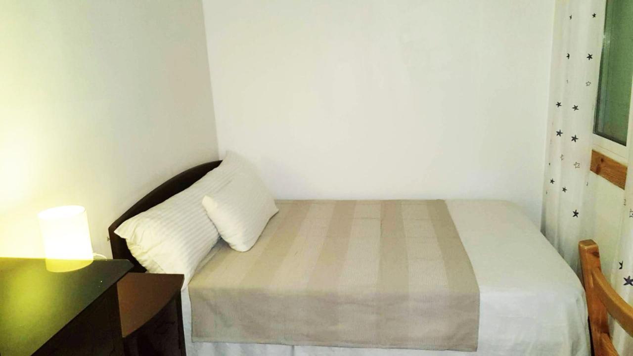 Apartament Sagrada Familia Bed & Breakfast Барселона Екстериор снимка